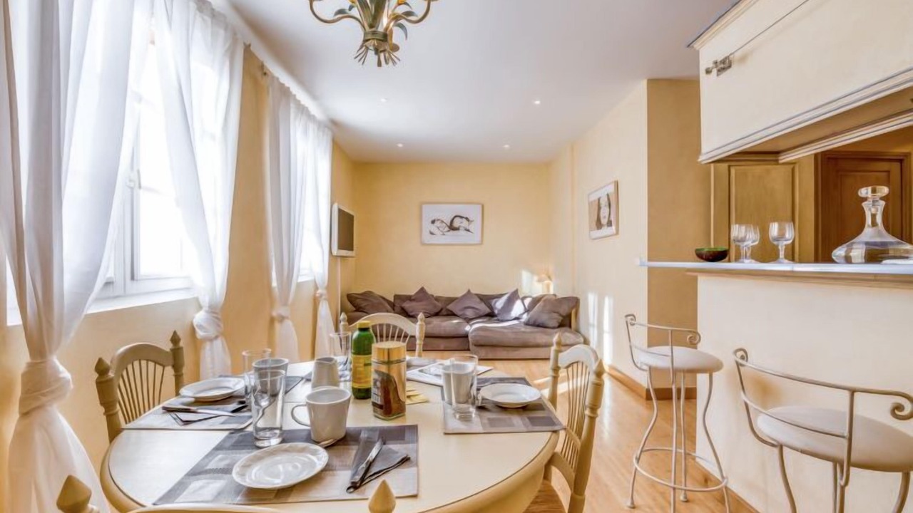 Photo of Livingroom in Saint-Tropez City Centre