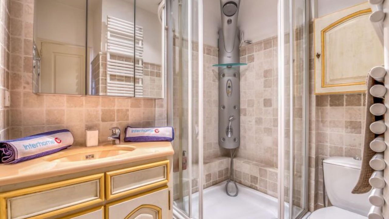 Photo of Bathroom in Saint-Tropez City Centre