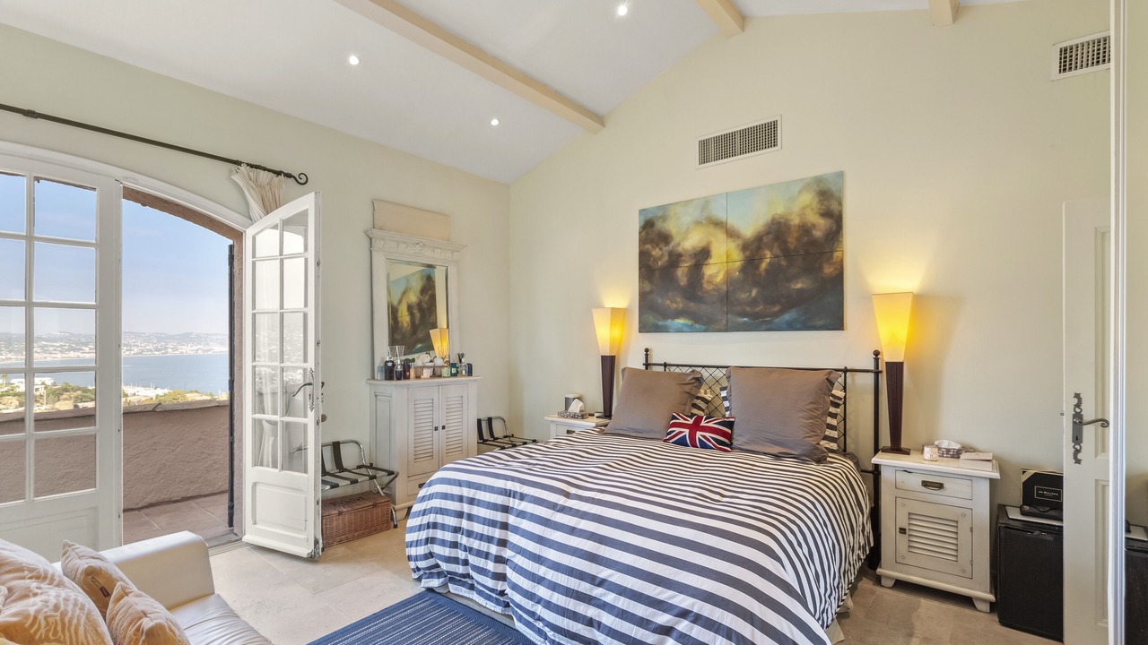 Photo of Bedroom in Theoule-sur-Mer