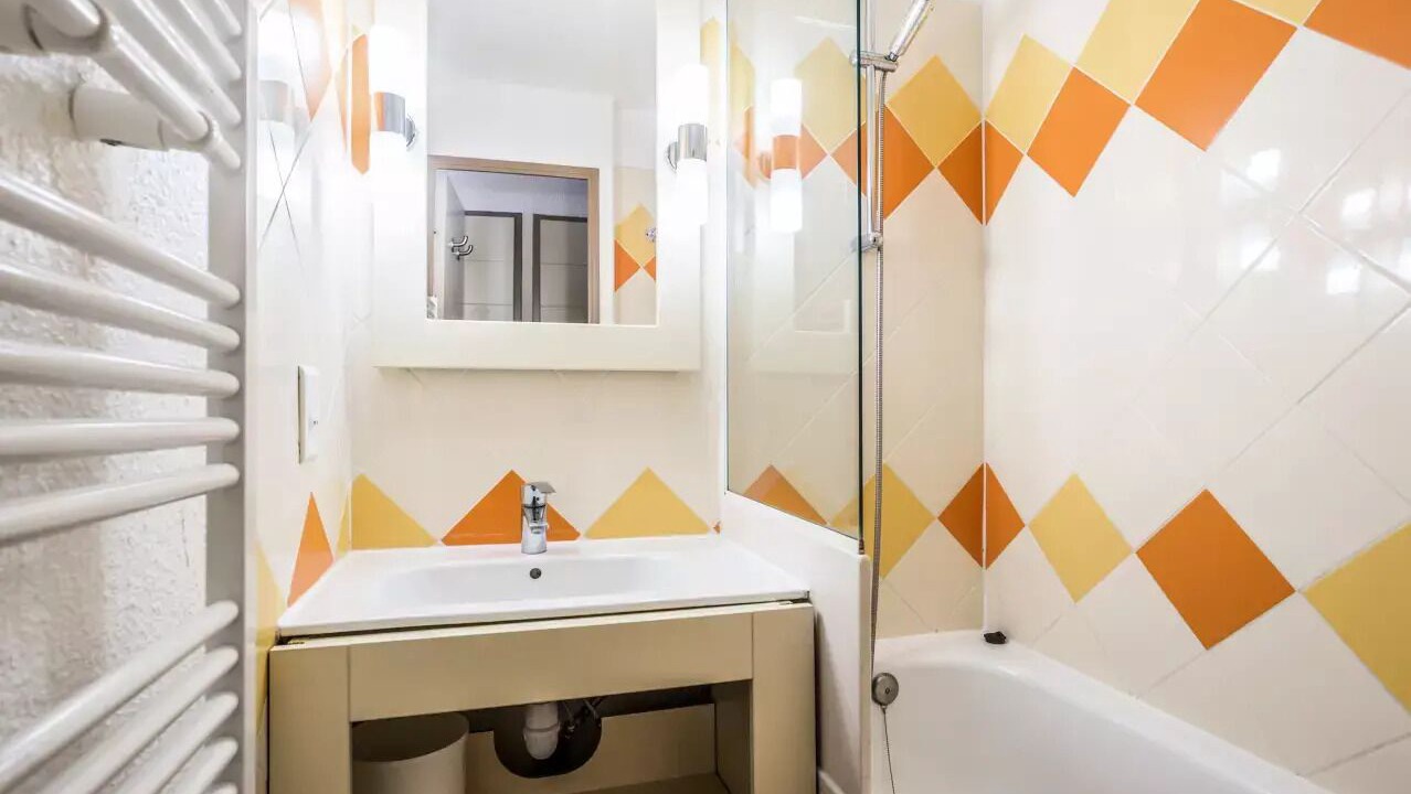 Photo of Bathroom in Cannes La Bocca