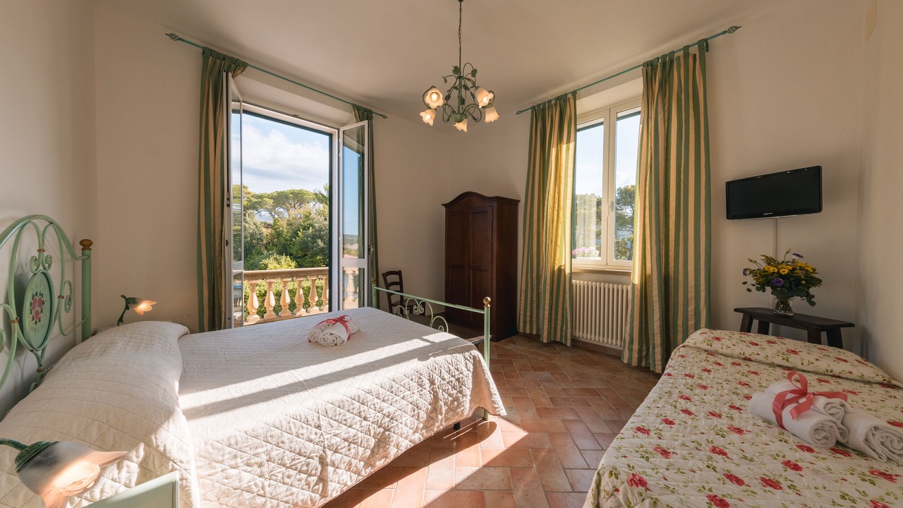 Photo of Bedroom in Pomaia