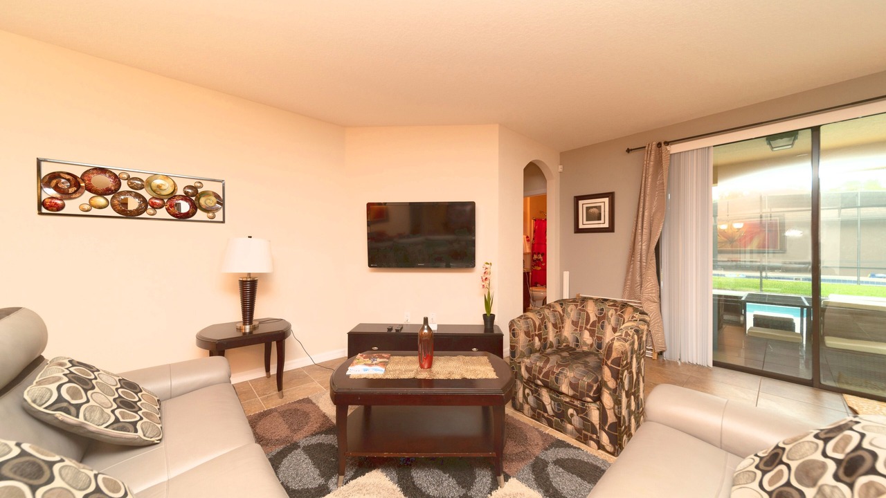 Photo of Livingroom in Cypress Pointe