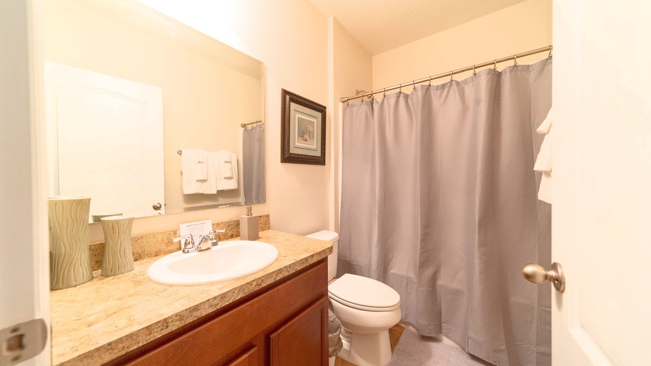 Photo of Bathroom in Cypress Pointe