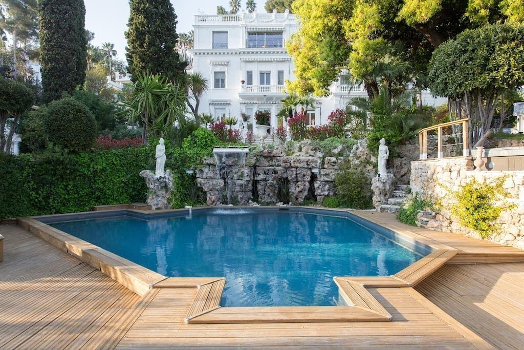 Photo of Outdoor in California - Pezou