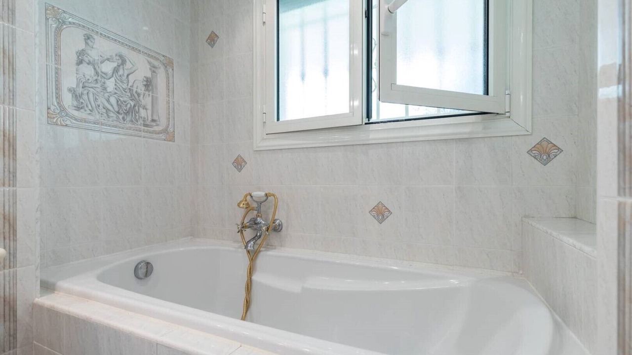 Photo of Bathroom in Mont Boron