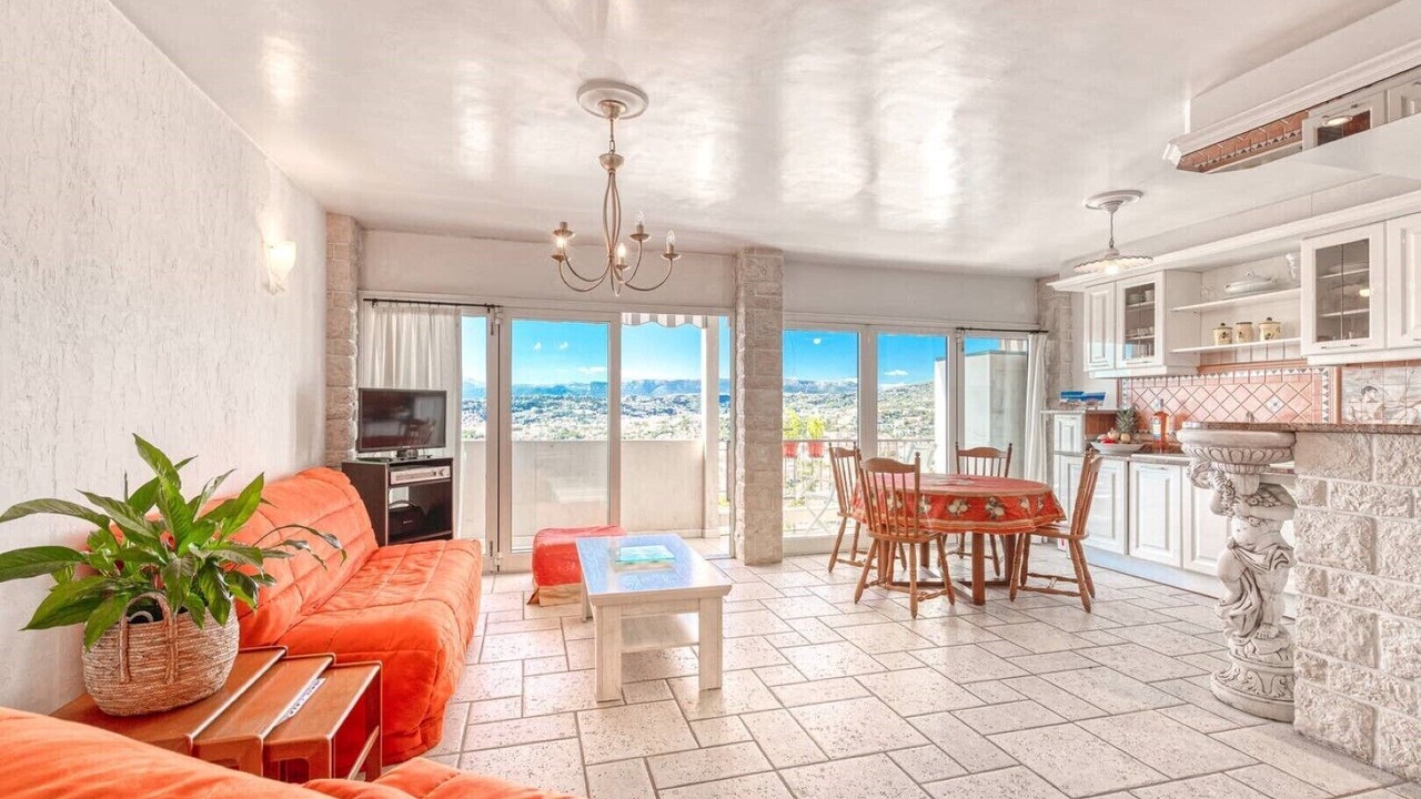 Photo of Livingroom in Mont Boron
