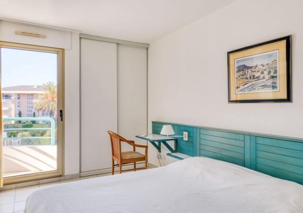 Photo of Bedroom in Frejus Port