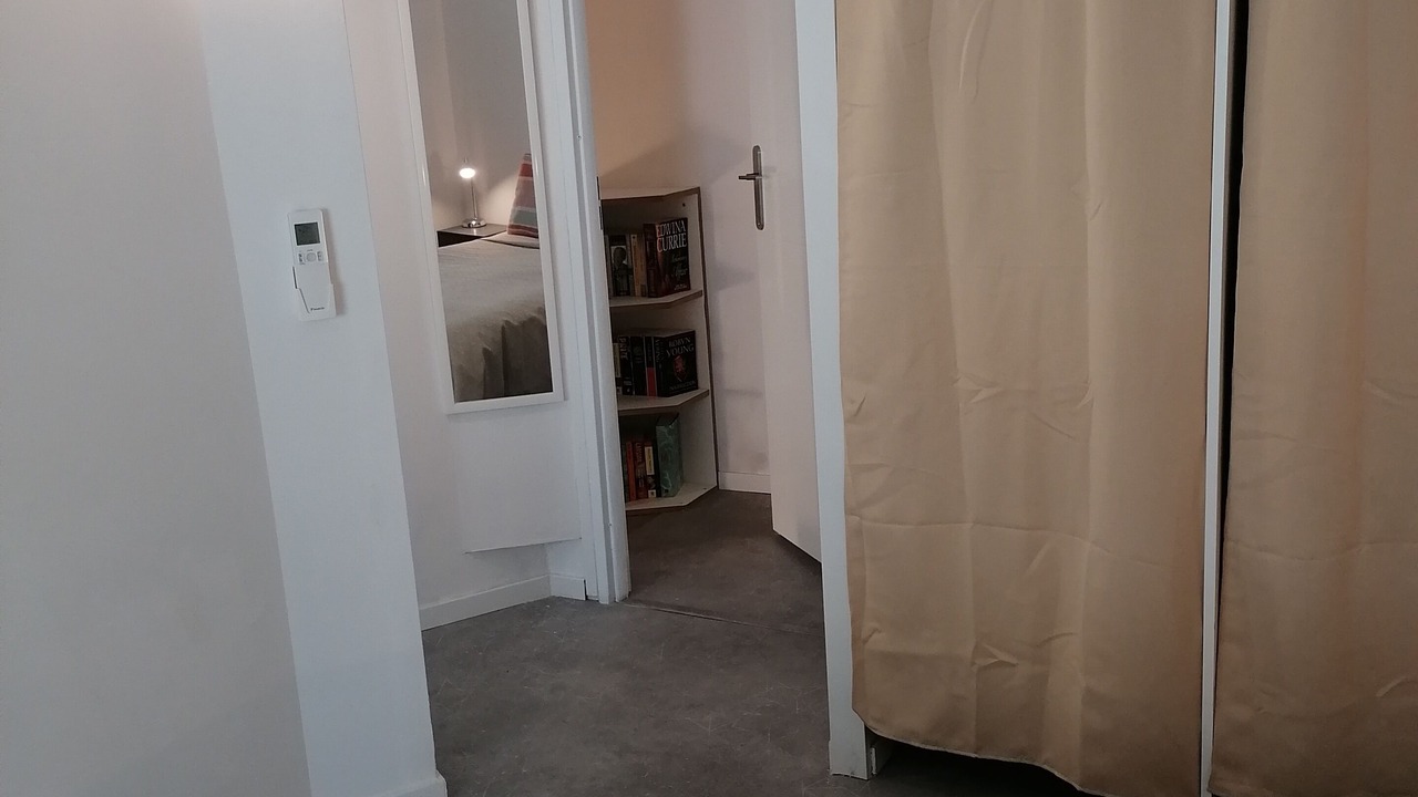 Photo of Bedroom in Juan-les-Pins