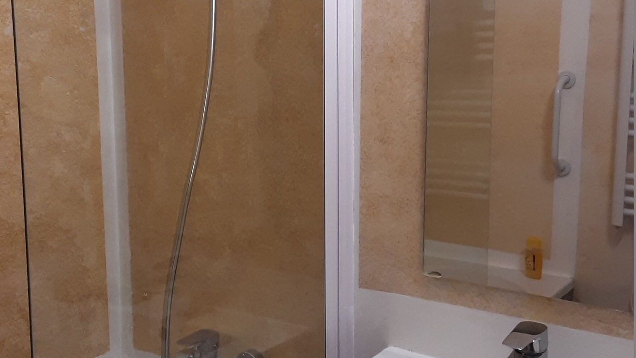Photo of Bathroom in Juan-les-Pins