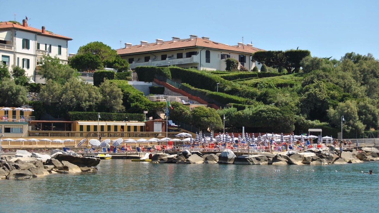 Photo of Others in Castiglioncello