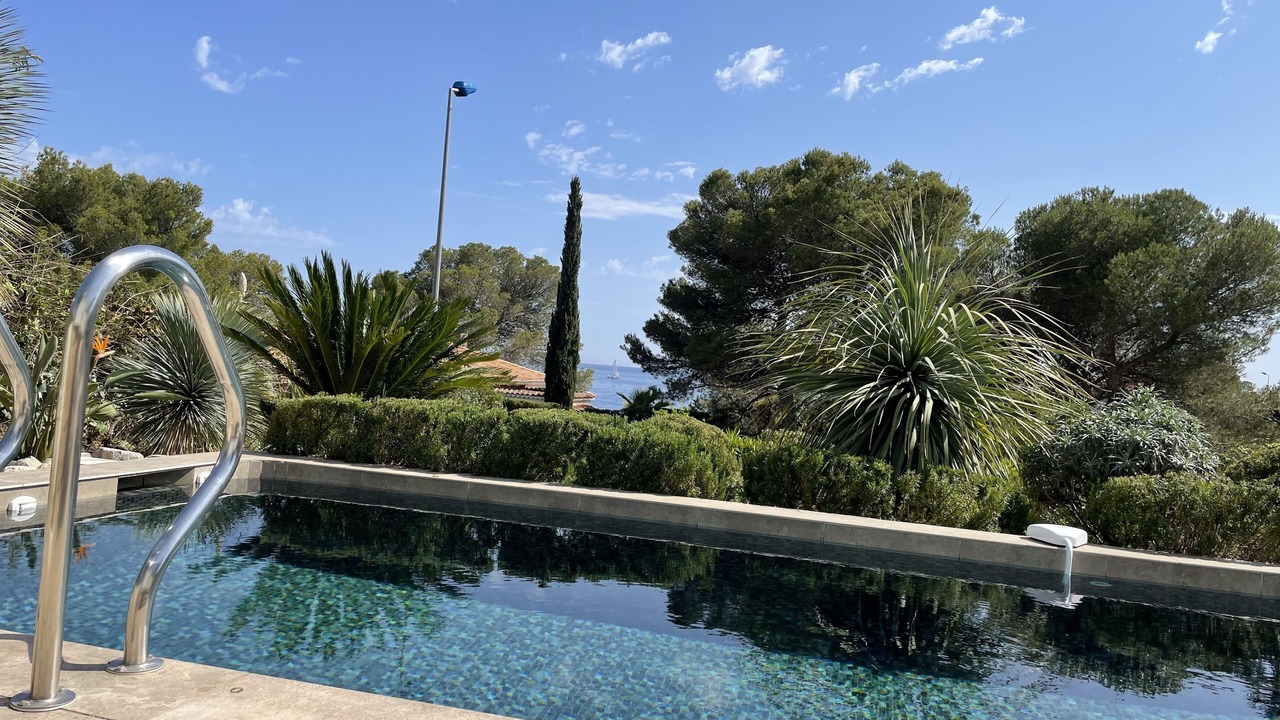 Photo of Outdoor in Antheor