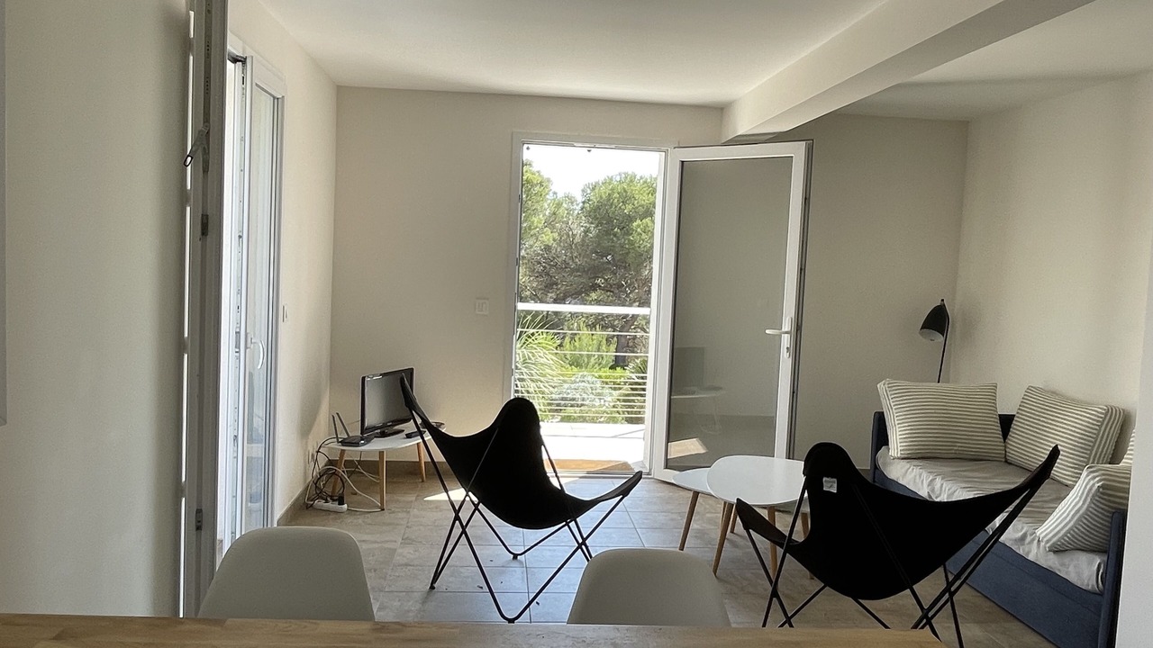 Photo of Bedroom in Antheor