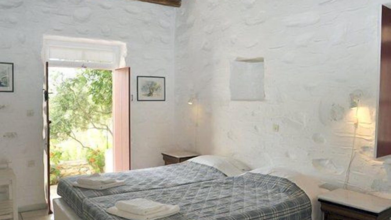 Photo of Bedroom in Perissa