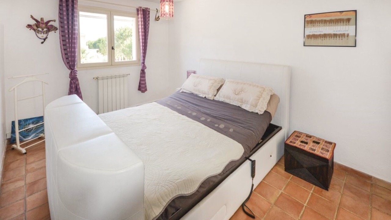 Photo of Bedroom in Plaine de la Brague