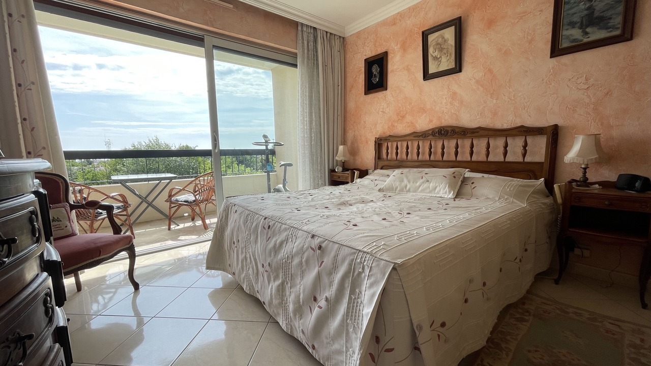 Photo of Bedroom in Villeneuve-Loubet