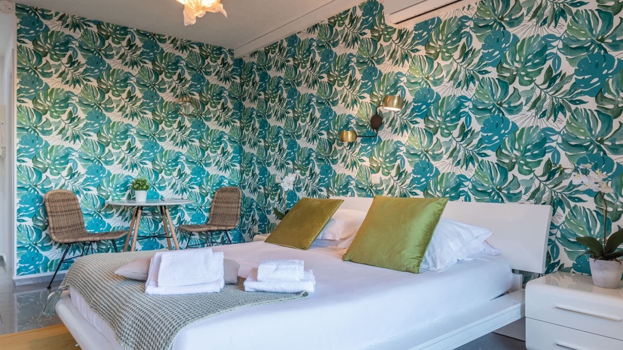 Photo of Bedroom in Juan-les-Pins