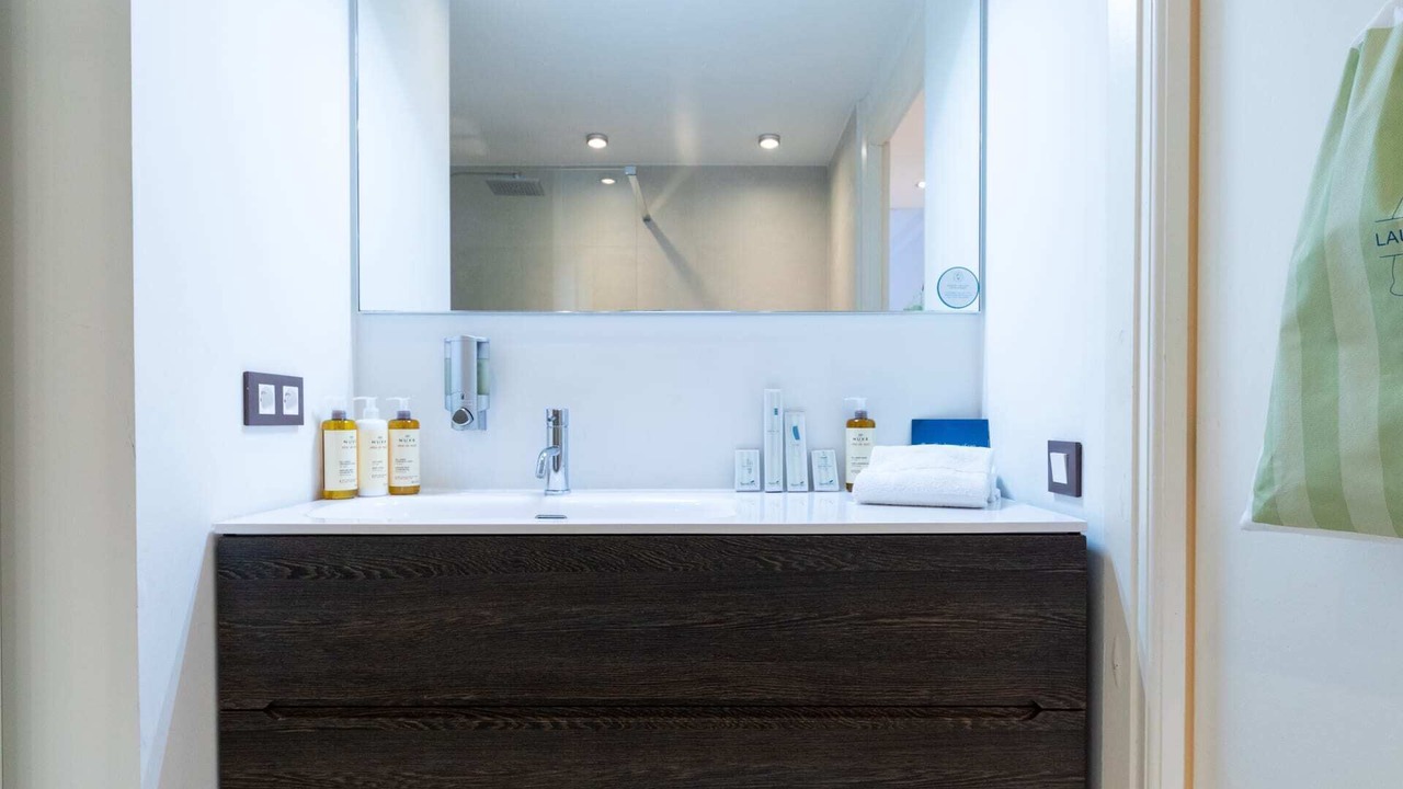 Photo of Bathroom in Juan-les-Pins