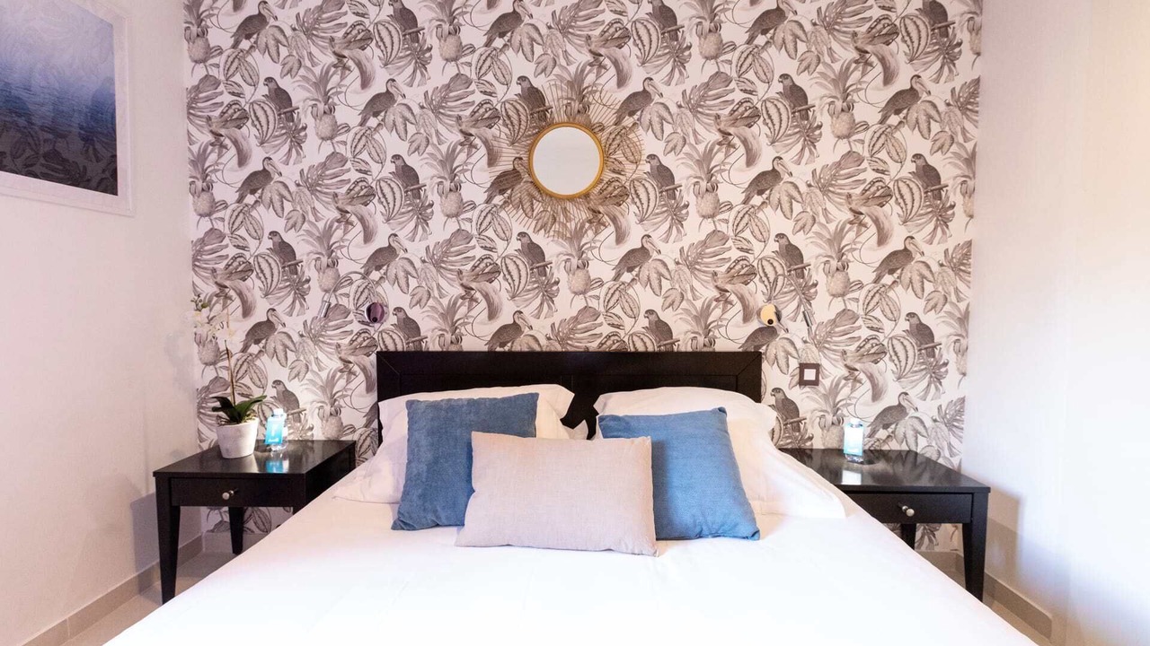 Photo of Bedroom in Juan-les-Pins