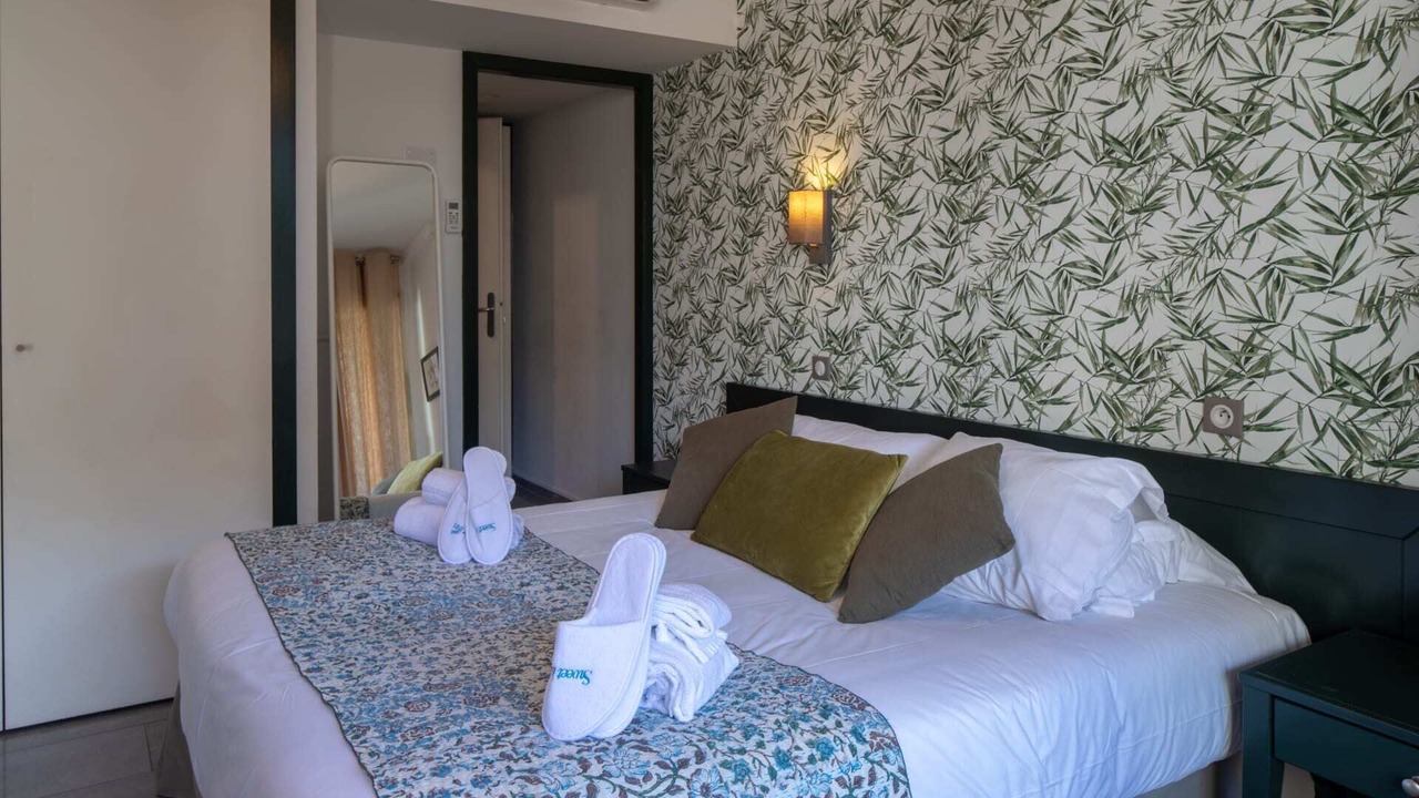 Photo of Bedroom in Juan-les-Pins
