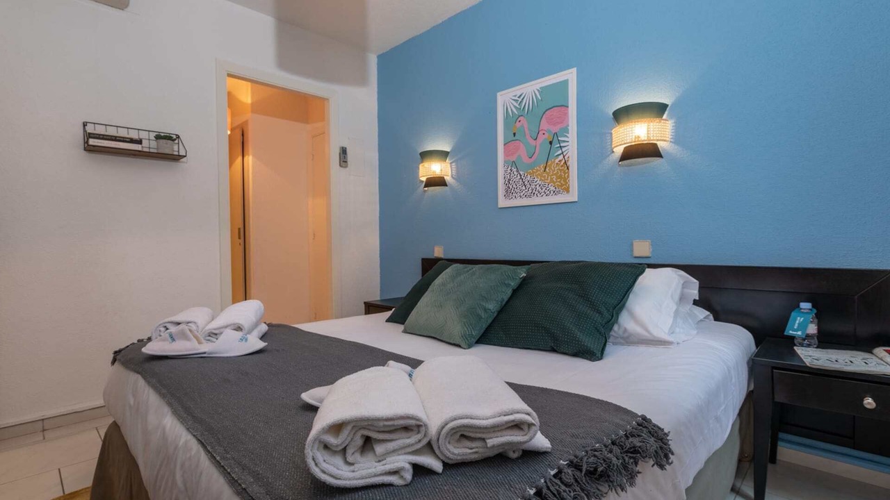 Photo of Bedroom in Juan-les-Pins