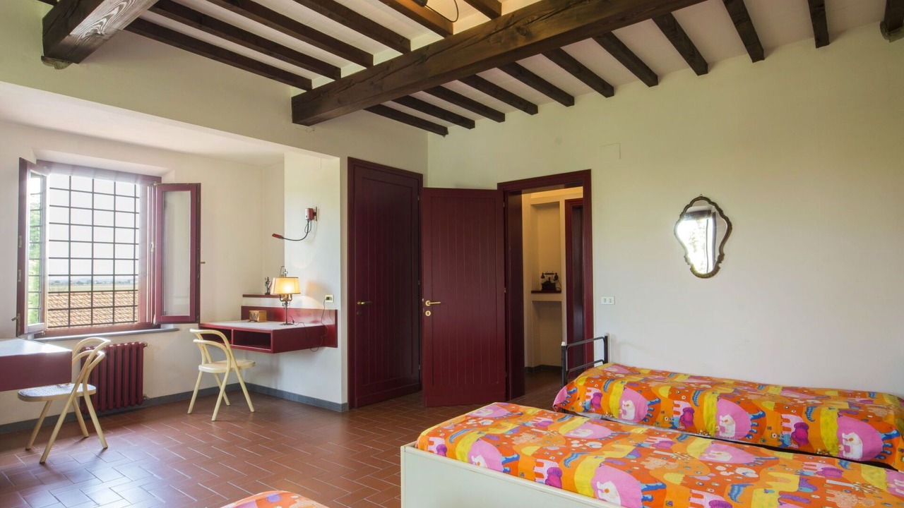 Photo of Bedroom in Lari