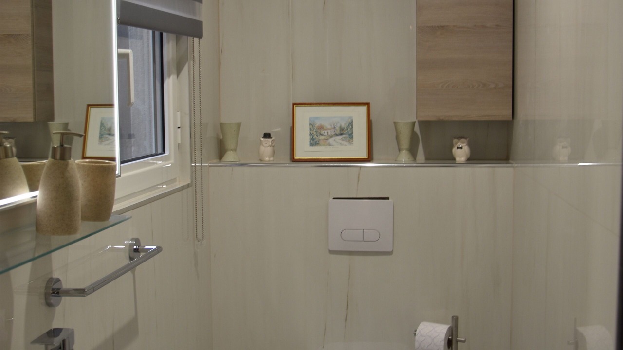 Photo of Bathroom in Cannes City Centre
