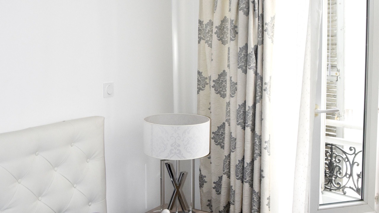 Photo of Bedroom in Cannes City Centre