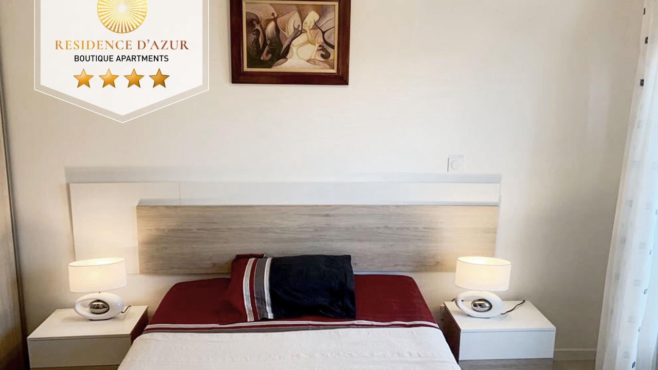 Photo of Bedroom in Cannes City Centre