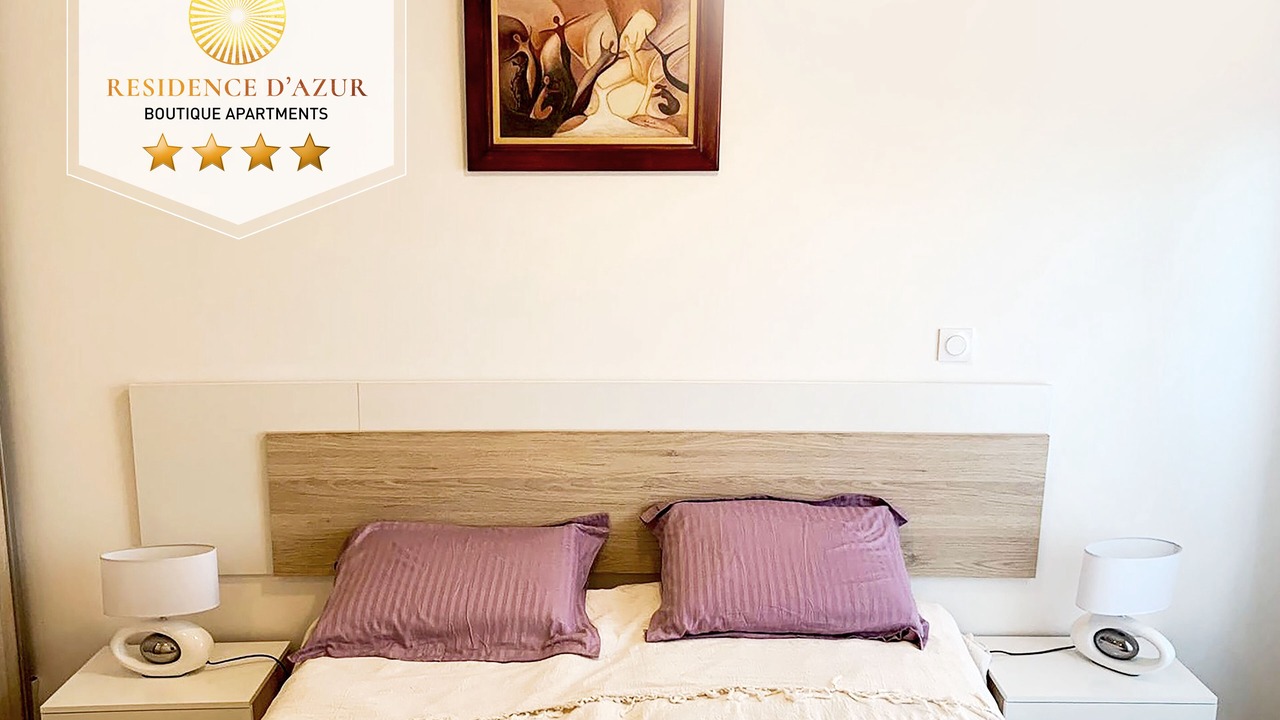 Photo of Bedroom in Cannes City Centre