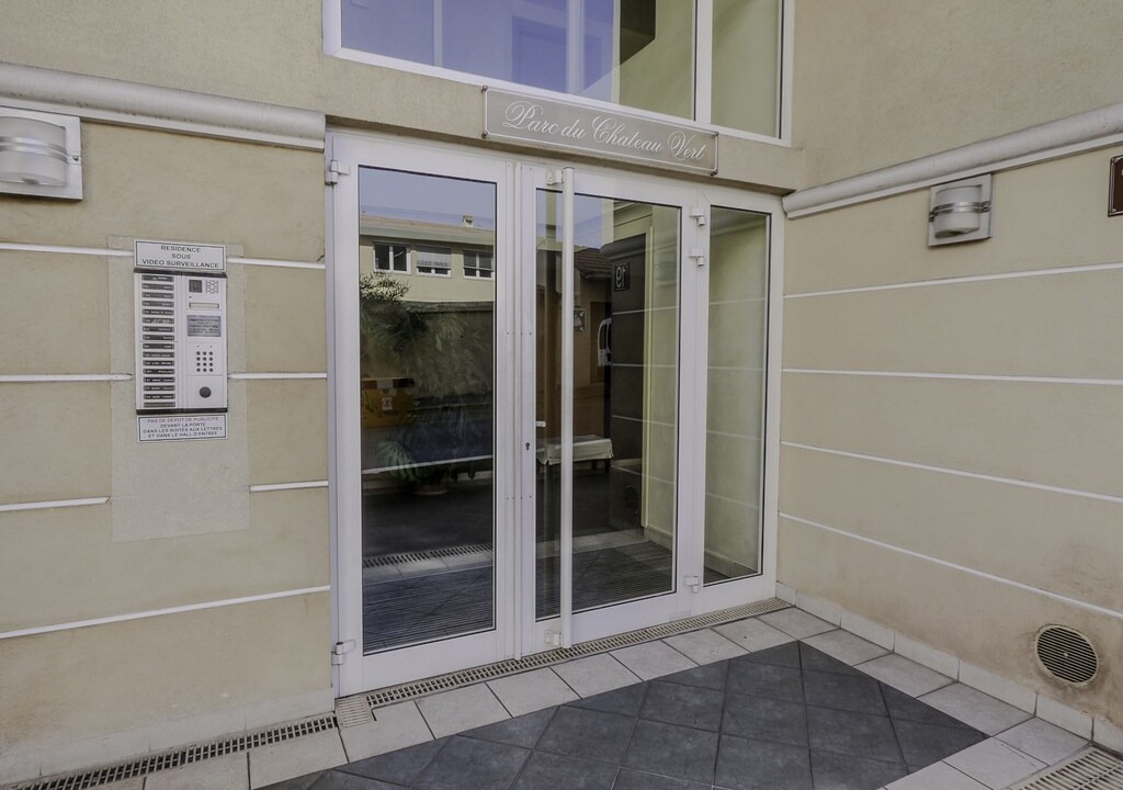 Photo of Buildings in Riou - Petit Juas - Av de Grasse