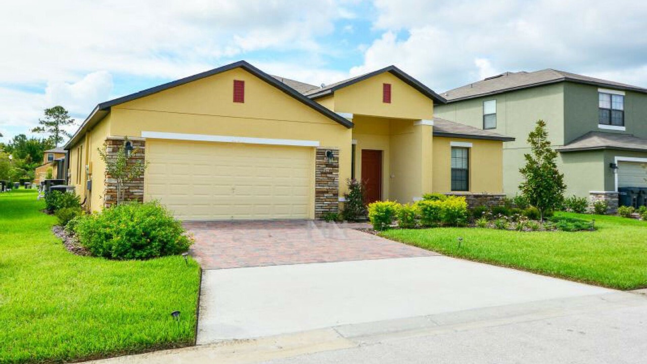 Photo of Outdoor in Cypress Pointe