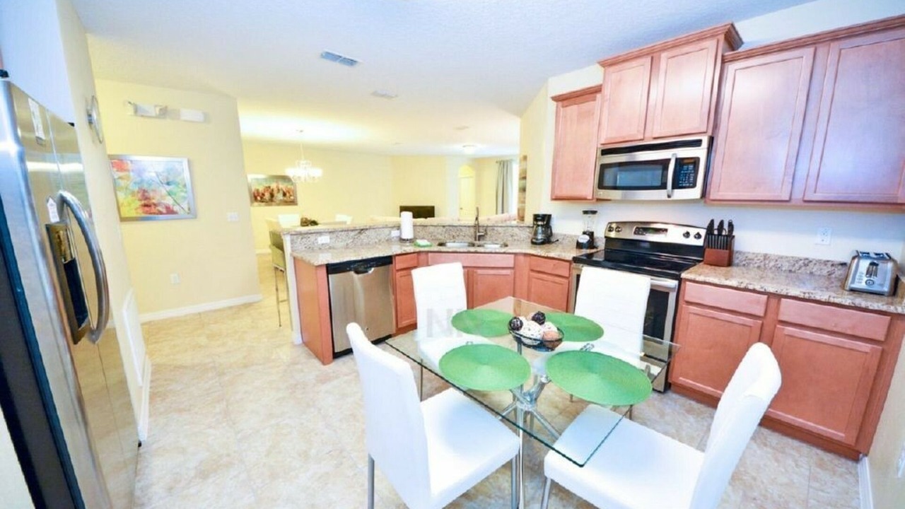 Photo of Kitchen in Cypress Pointe