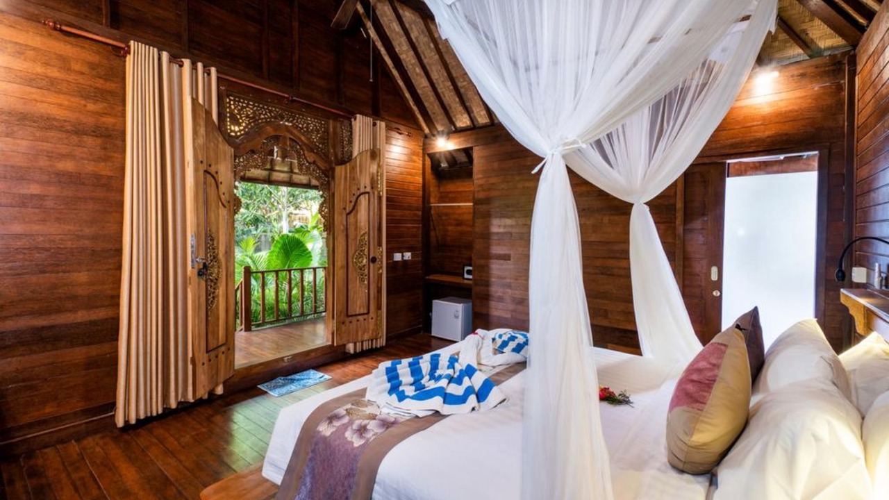 Photo of Bedroom in Mushroom Bay