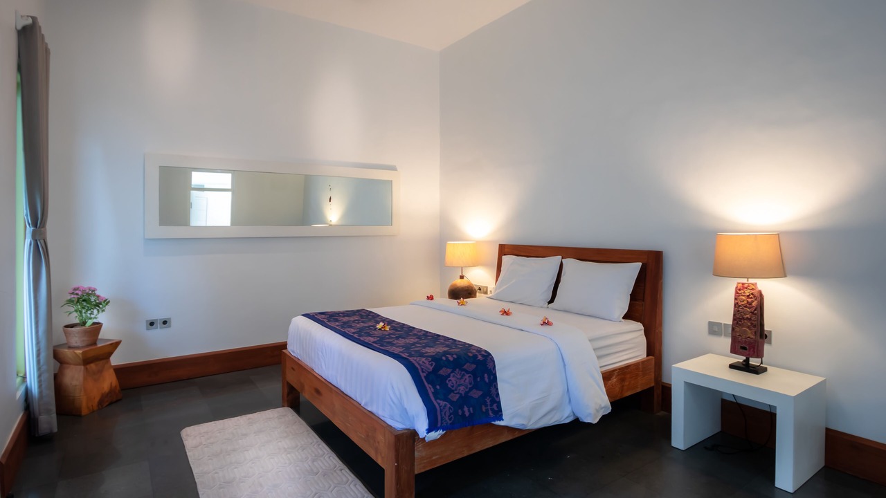Photo of Bedroom in Sunset Road