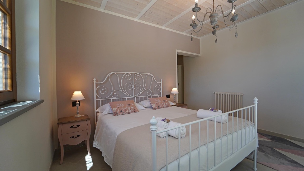 Photo of Bedroom in Licciana Nardi