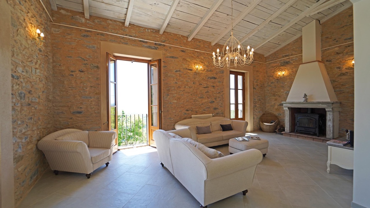 Photo of Livingroom in Licciana Nardi