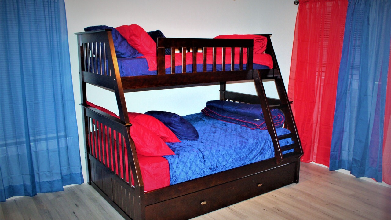 Photo of Bedroom in Poinciana