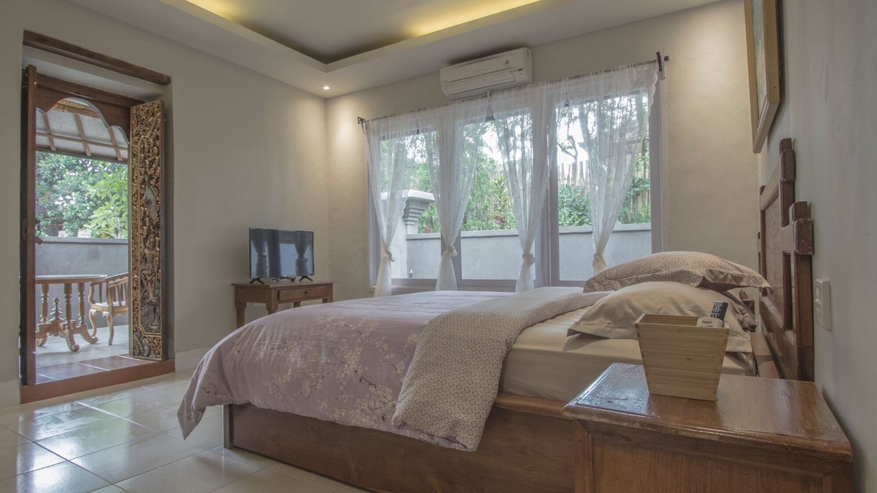 Photo of Bedroom in Sambahan