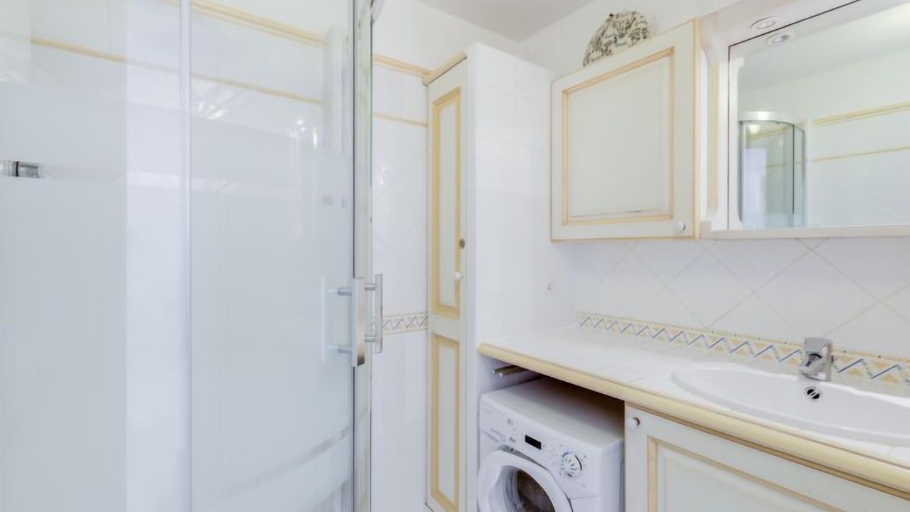 Photo of Bathroom in La Rouviere