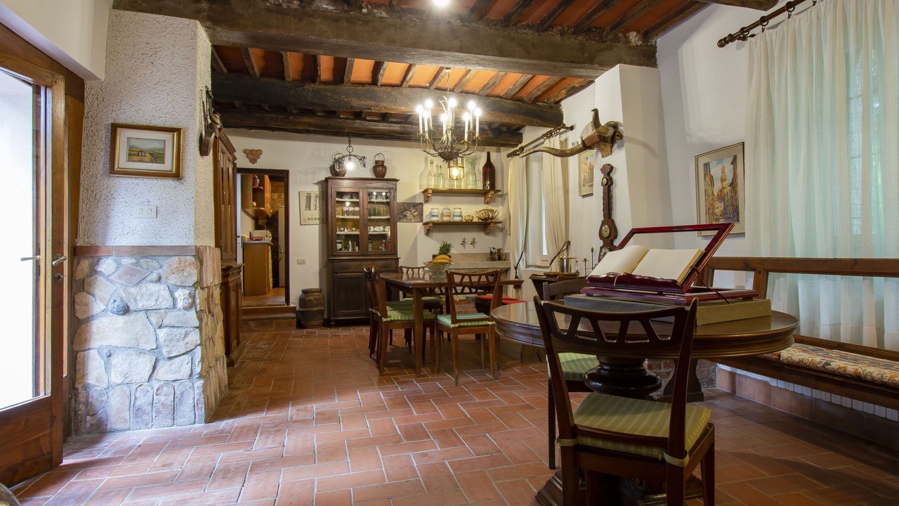 Photo of Bedroom in Montopoli in Val d'Arno