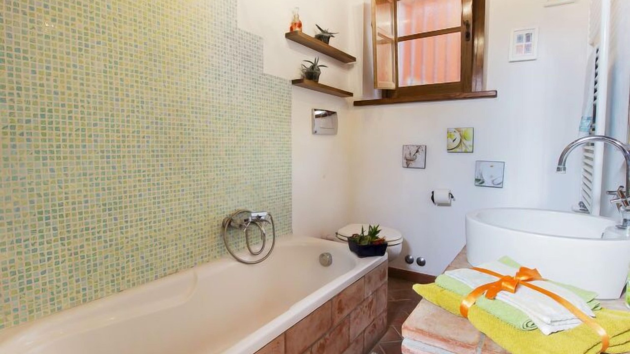 Photo of Bathroom in Massarosa