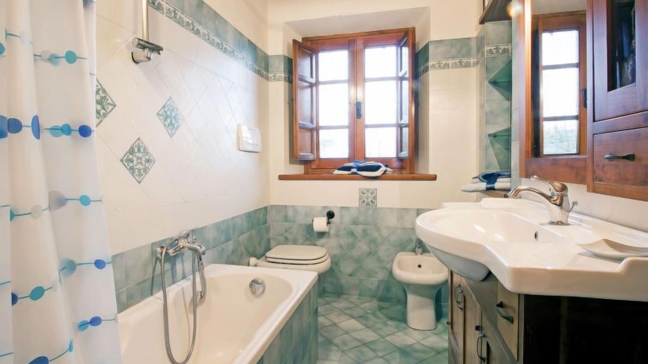 Photo of Bathroom in Massarosa