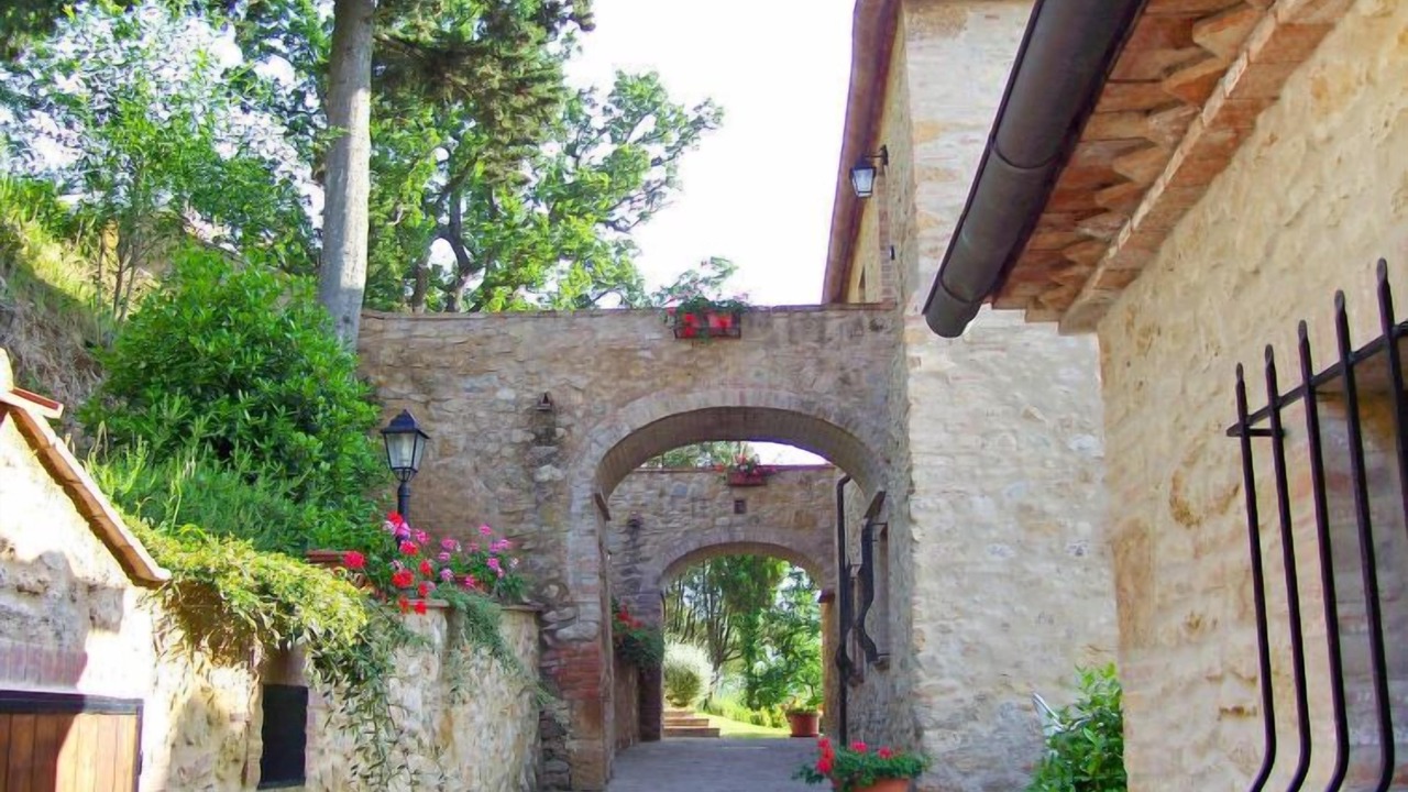 Photo of Others in Volterra