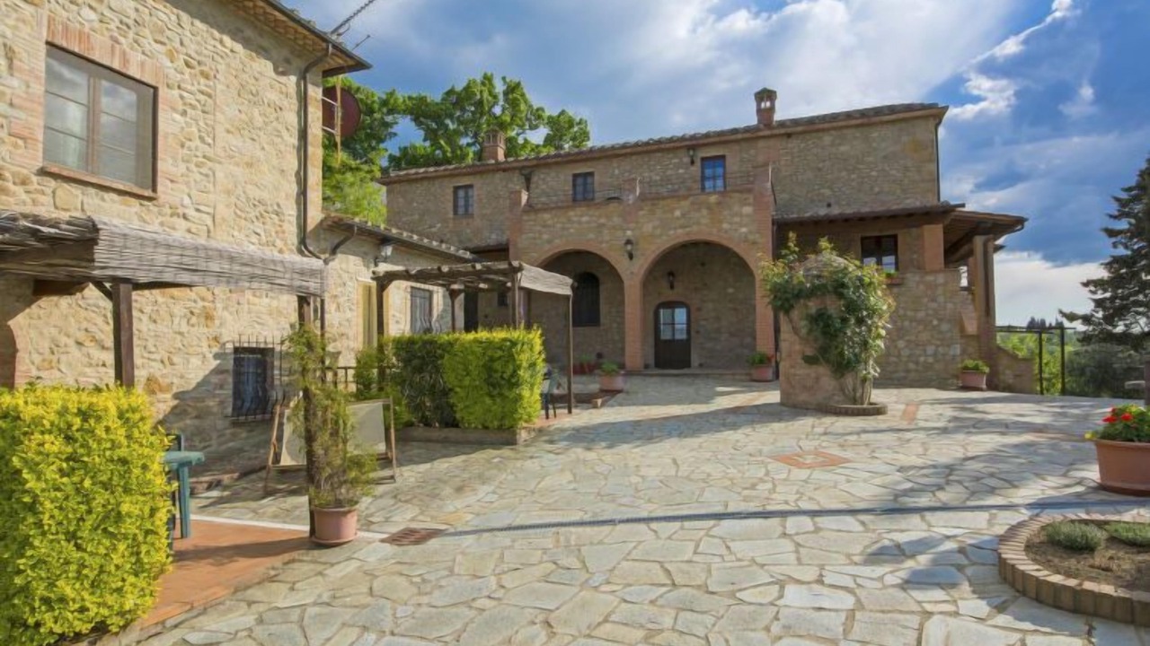Photo of Others in Volterra