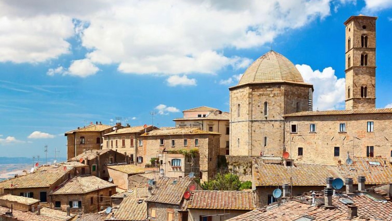 Photo of Others in Volterra