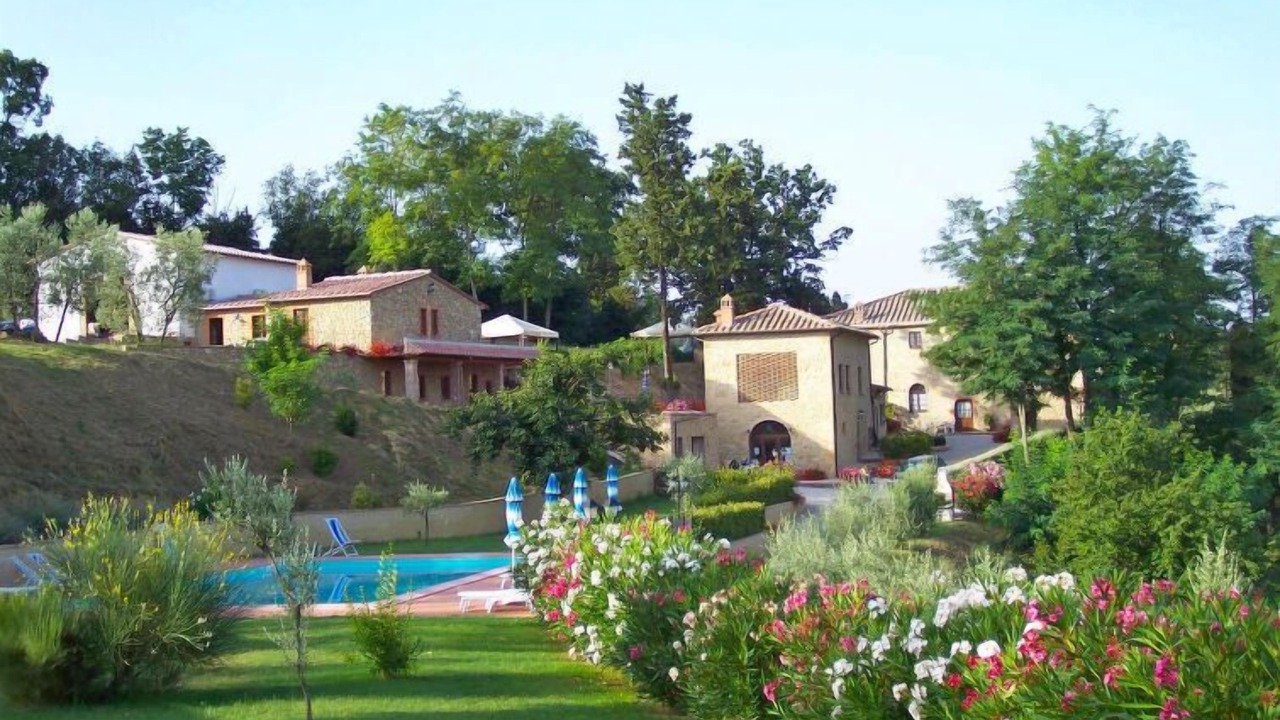 Photo of Others in Volterra