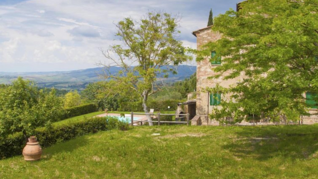 Photo of Others in Volterra