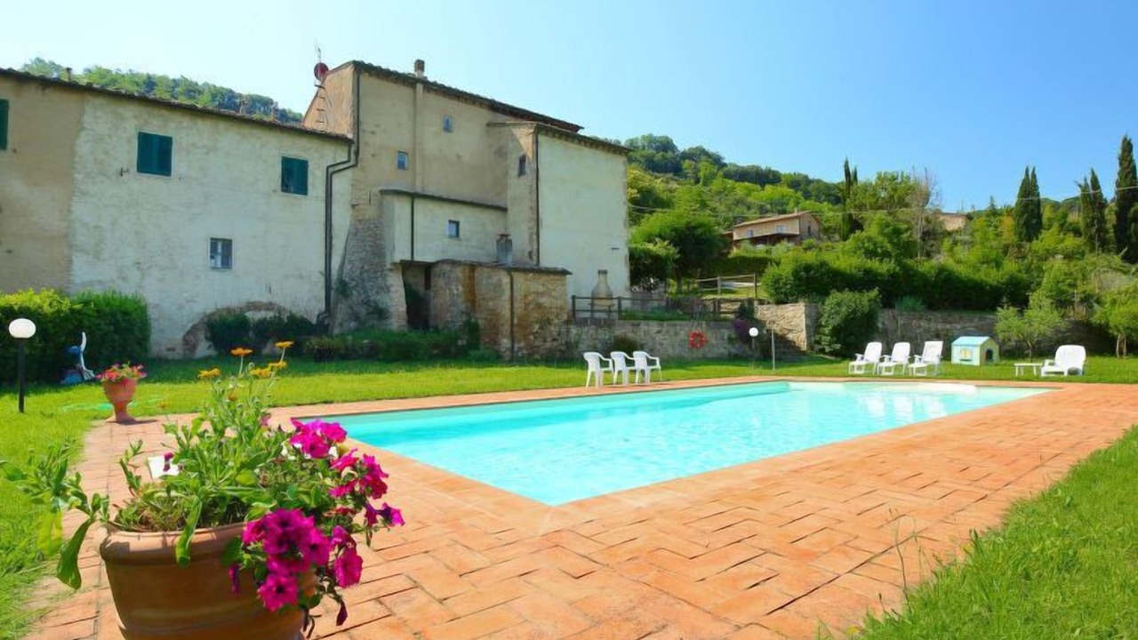 Photo of Others in Volterra