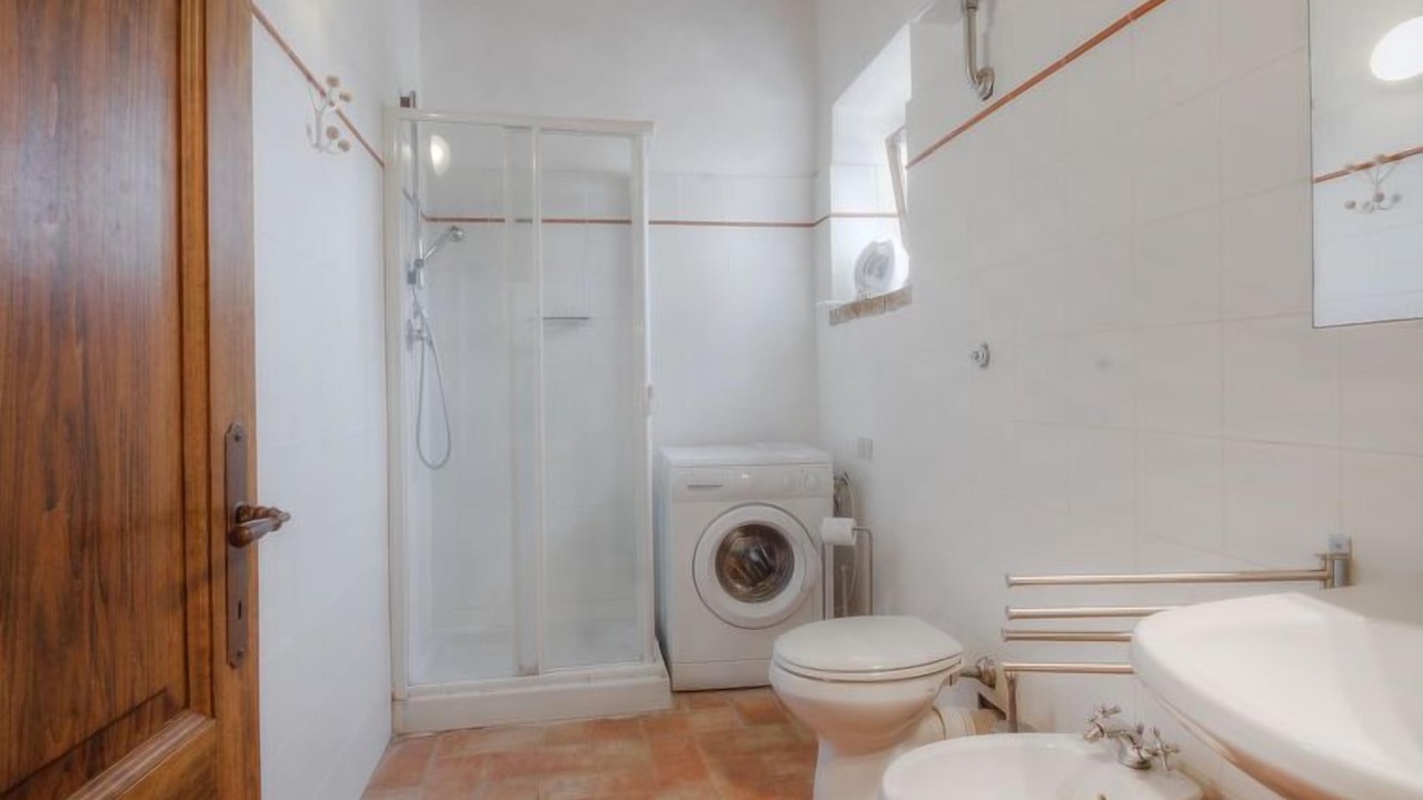 Photo of Bathroom in Volterra