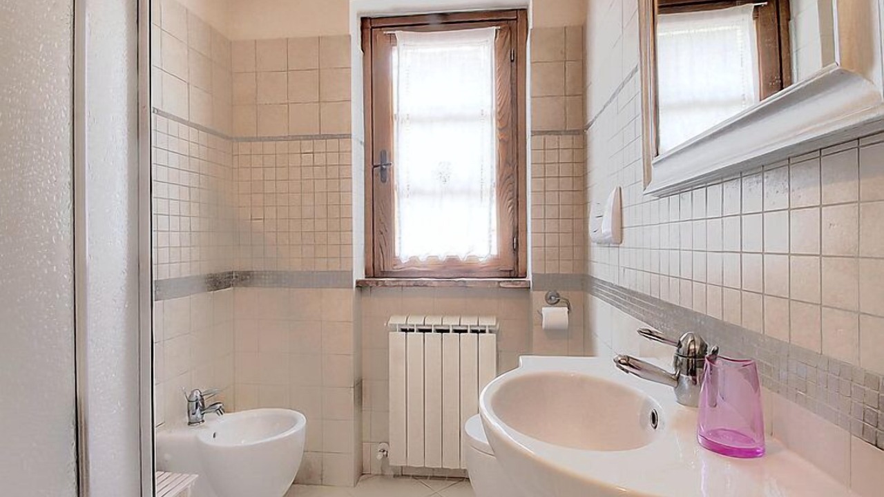 Photo of Bathroom in Volterra